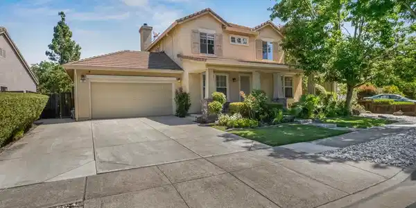 308 Arrowhead Way