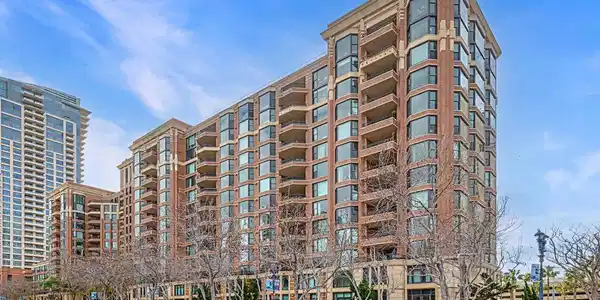 500 W Harbor Drive