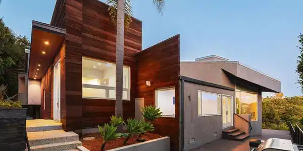 654 Erskine Drive