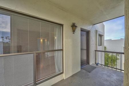 500 Glenwood Circle