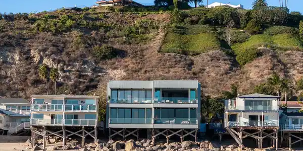 22822 Pacific Coast Highway