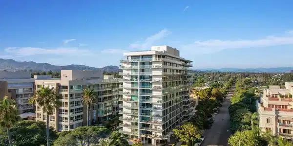 535 Ocean Avenue