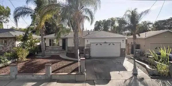 225 Royce Way