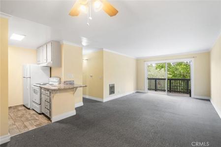 3603 W Hidden Lane