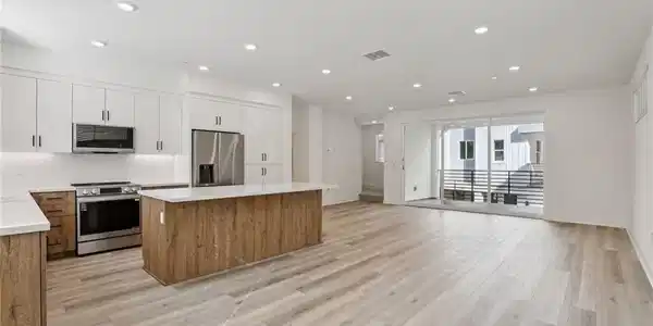 1693 Coral Sea Lane