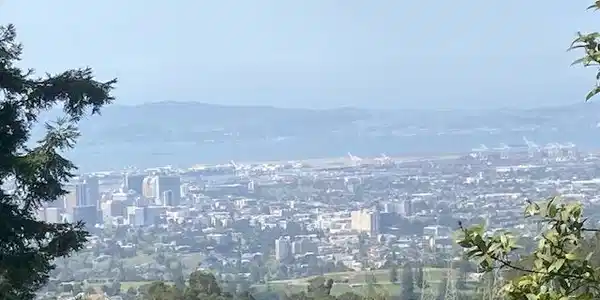 6044 Skyline Blvd