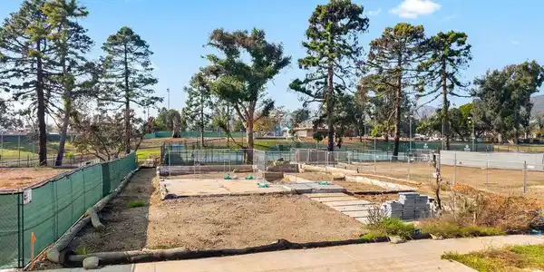 725 Alma Real Drive
