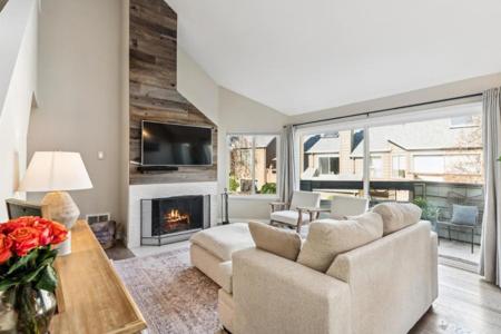 824 Wharfside Road