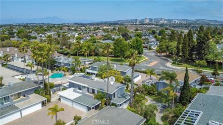 1008 Buckingham Lane