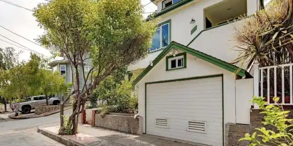 243 Nevada Ave