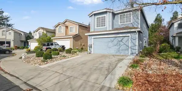 933 Country Run Dr
