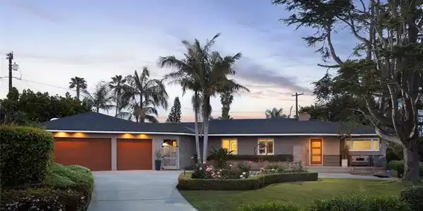 2516 Vista Baya