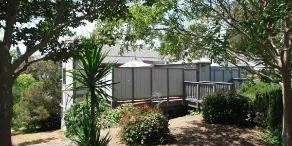 1506 Ashwood Dr