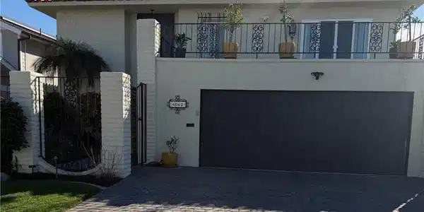 4042 Figaro Circle