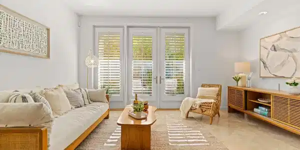 5410 La Jolla Boulevard