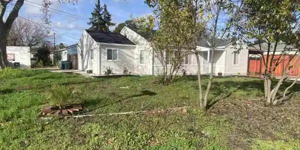 1866 Granada Dr
