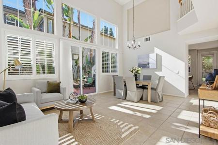 5423 Foxtail Loop