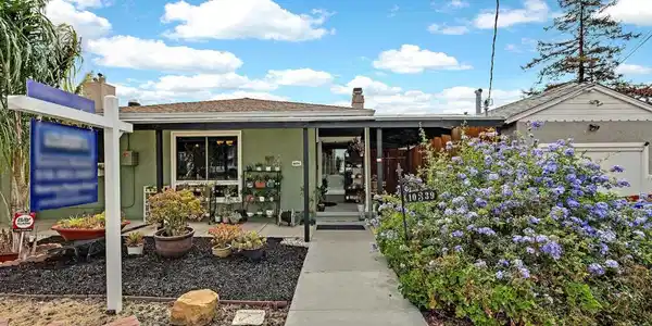 10339 Foothill Blvd