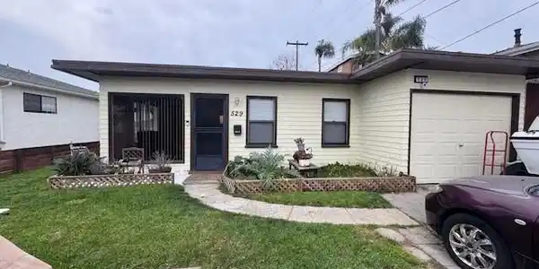 529 Sierra Place