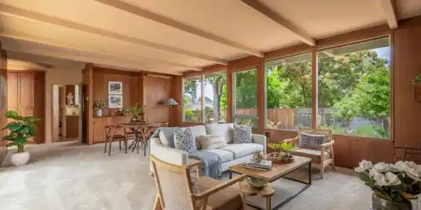 26074 Mesa Drive