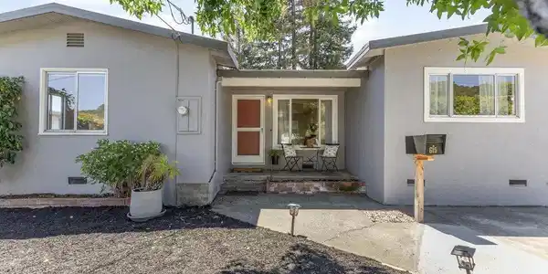 615 Manuel Dr