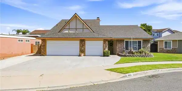 8821 Tamarisk