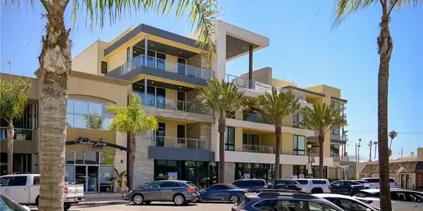 414 Main St.