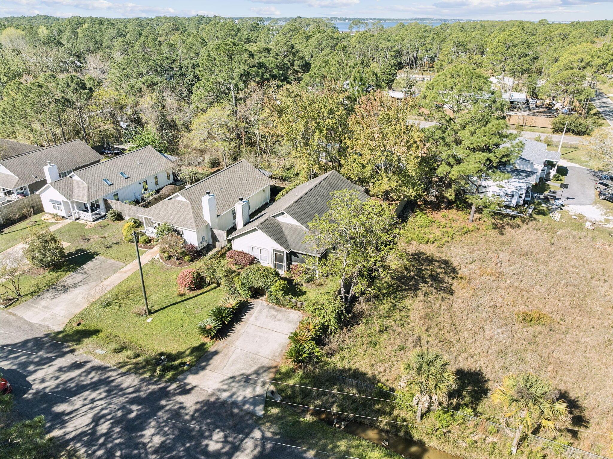 Image 1: Array_32Central6thSt-7