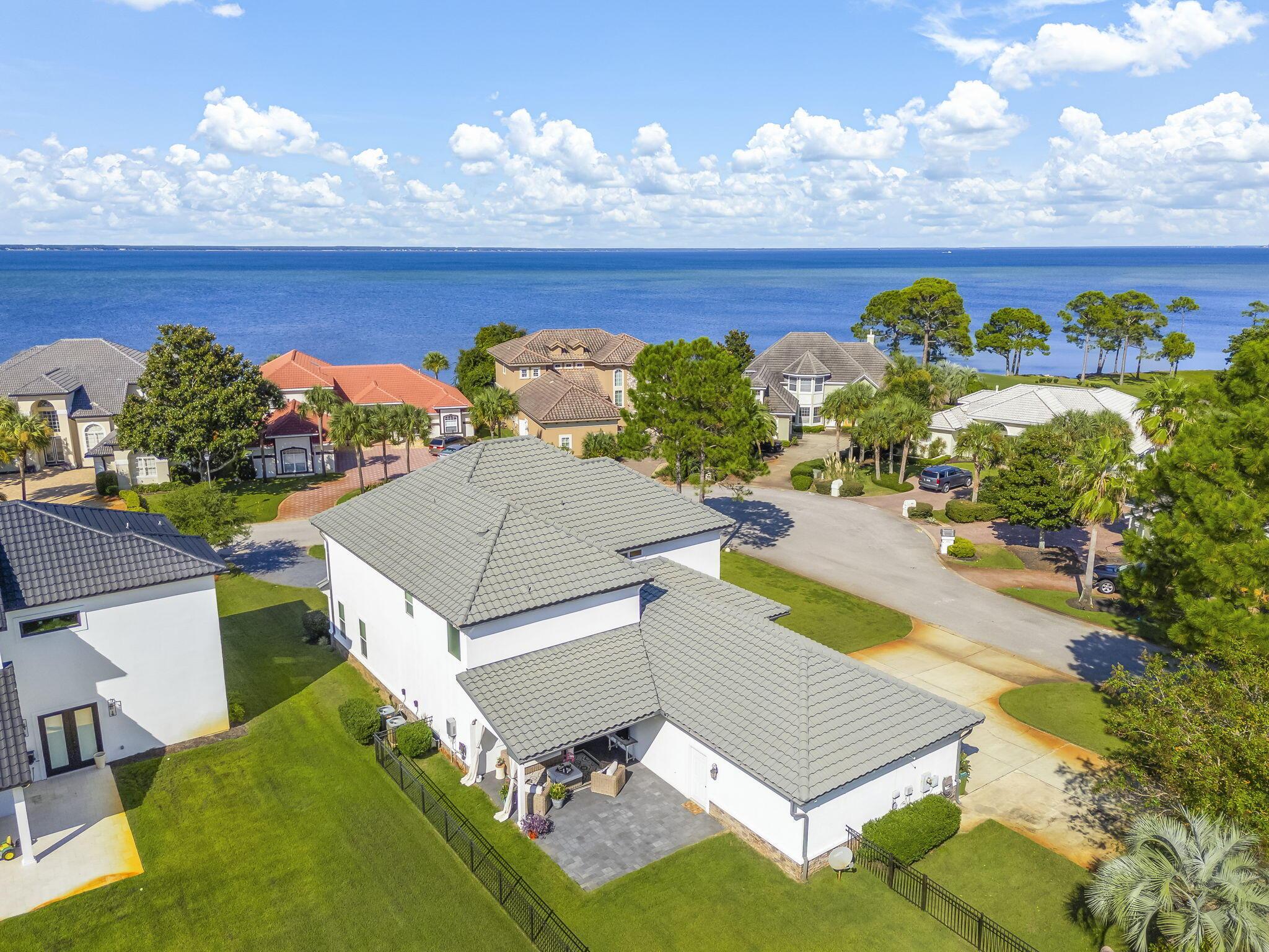 Image 2: 57-web-or-mls-1007 Emerald Bay Dr-57
