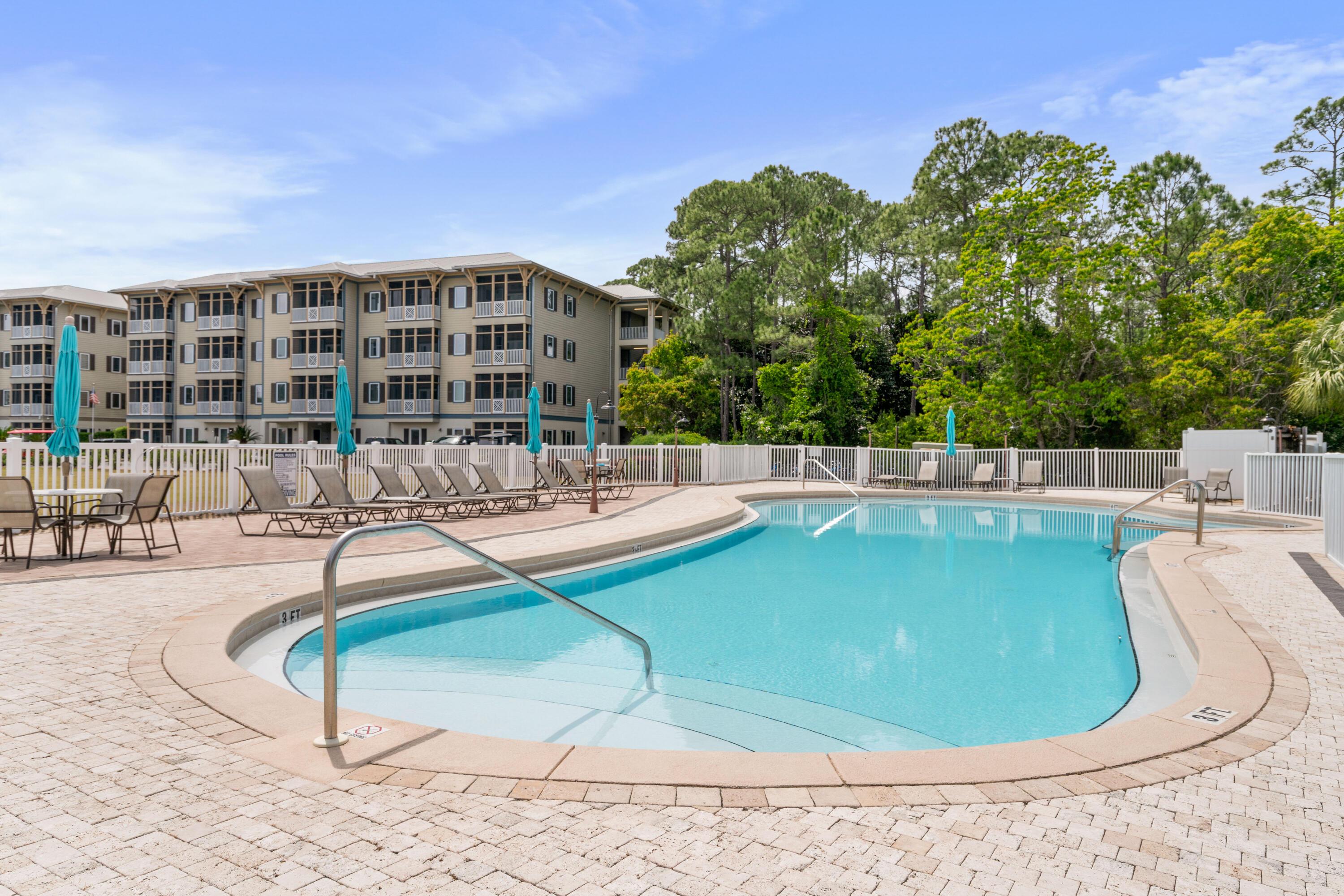 Image 3: 231 Somerset Bridge Unit 2305-32