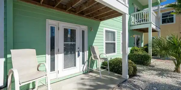 Image 4: Front of the House