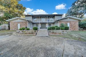 1044 Stephen Drive