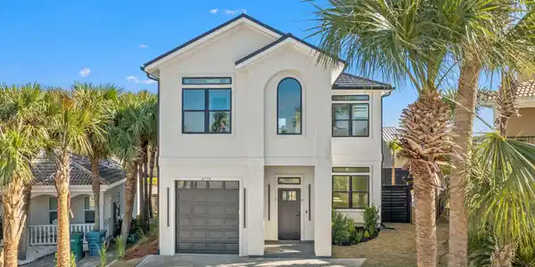 4774 Calatrava Court