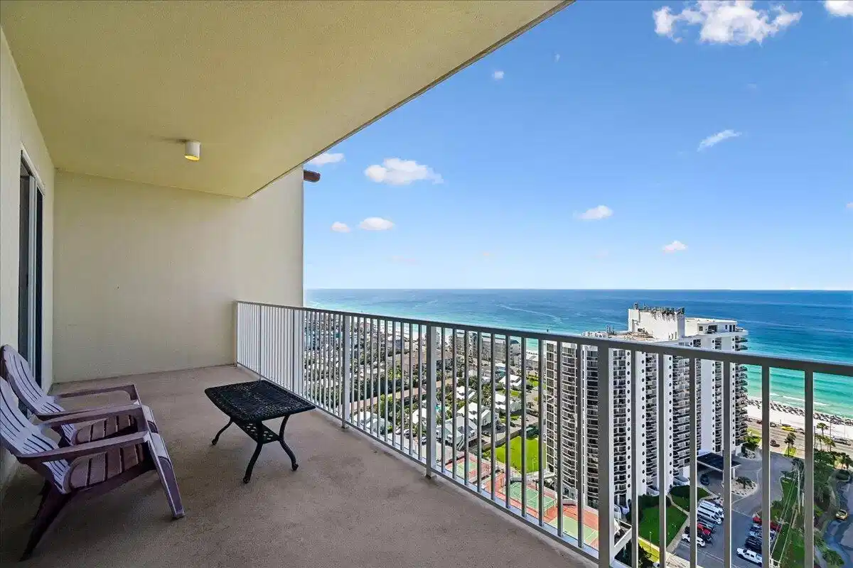 Image 1: 30-Balcony