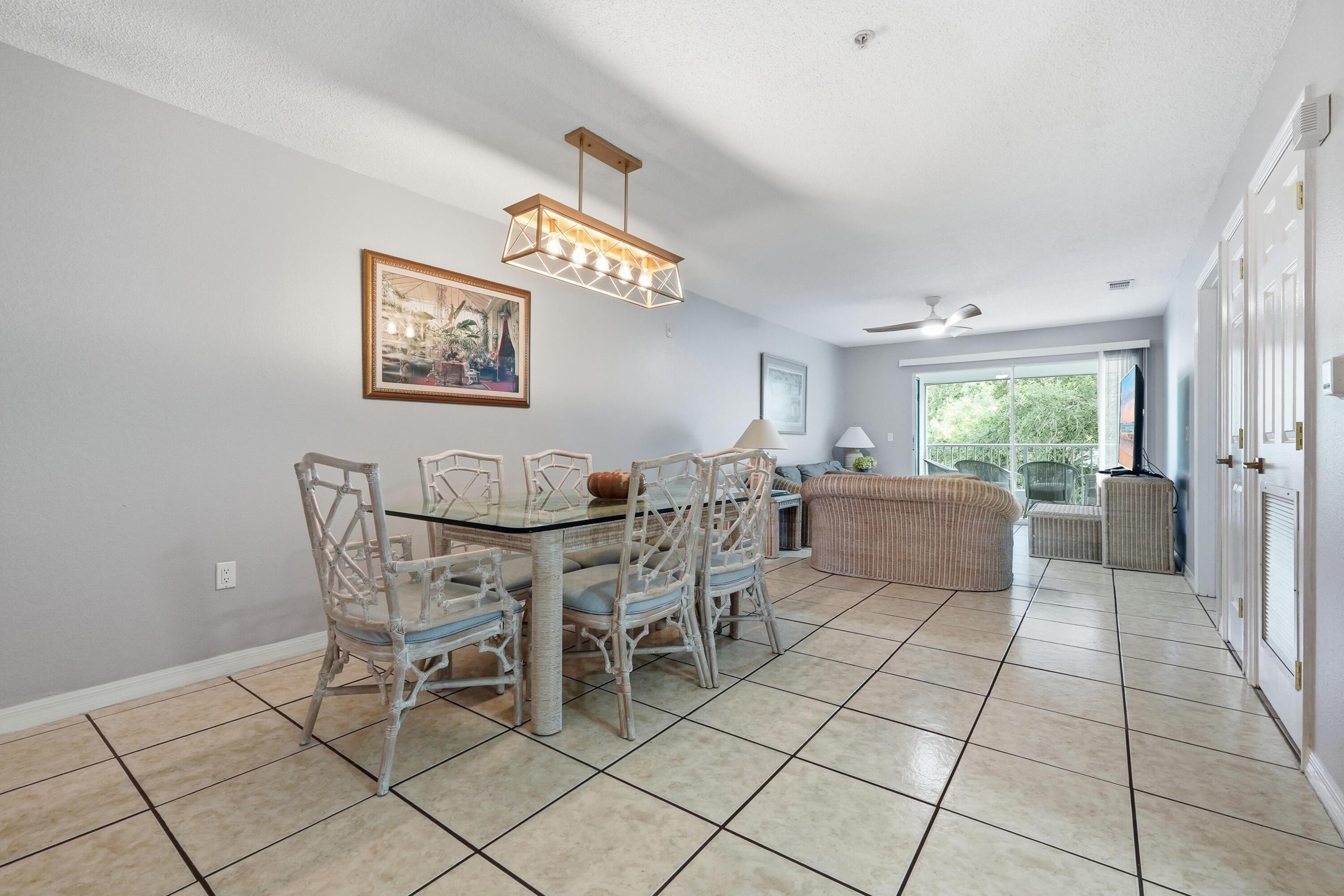 Image 4: 4270 calinda ln 332-3