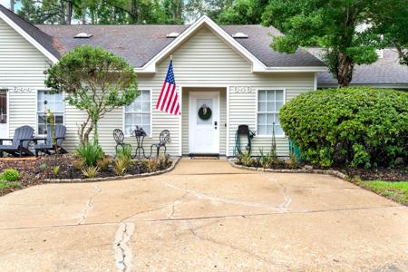 646 Emerald Lane