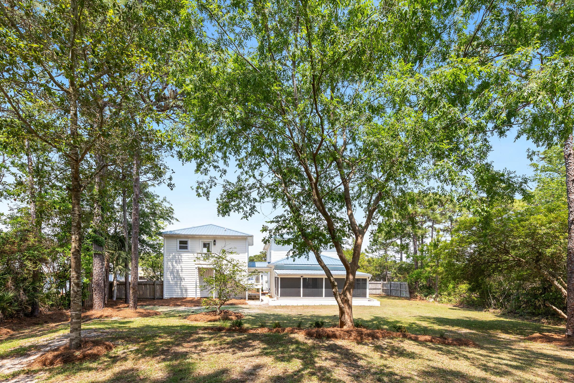 Image 3: 74 Pelican Bay-12