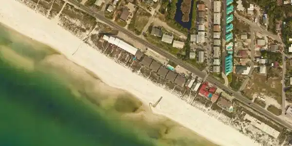 Image 4: so close to beach