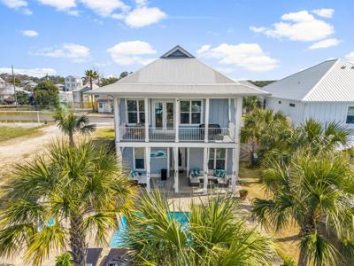 211 Malaga Place