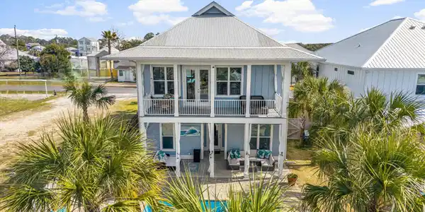 211 Malaga Place