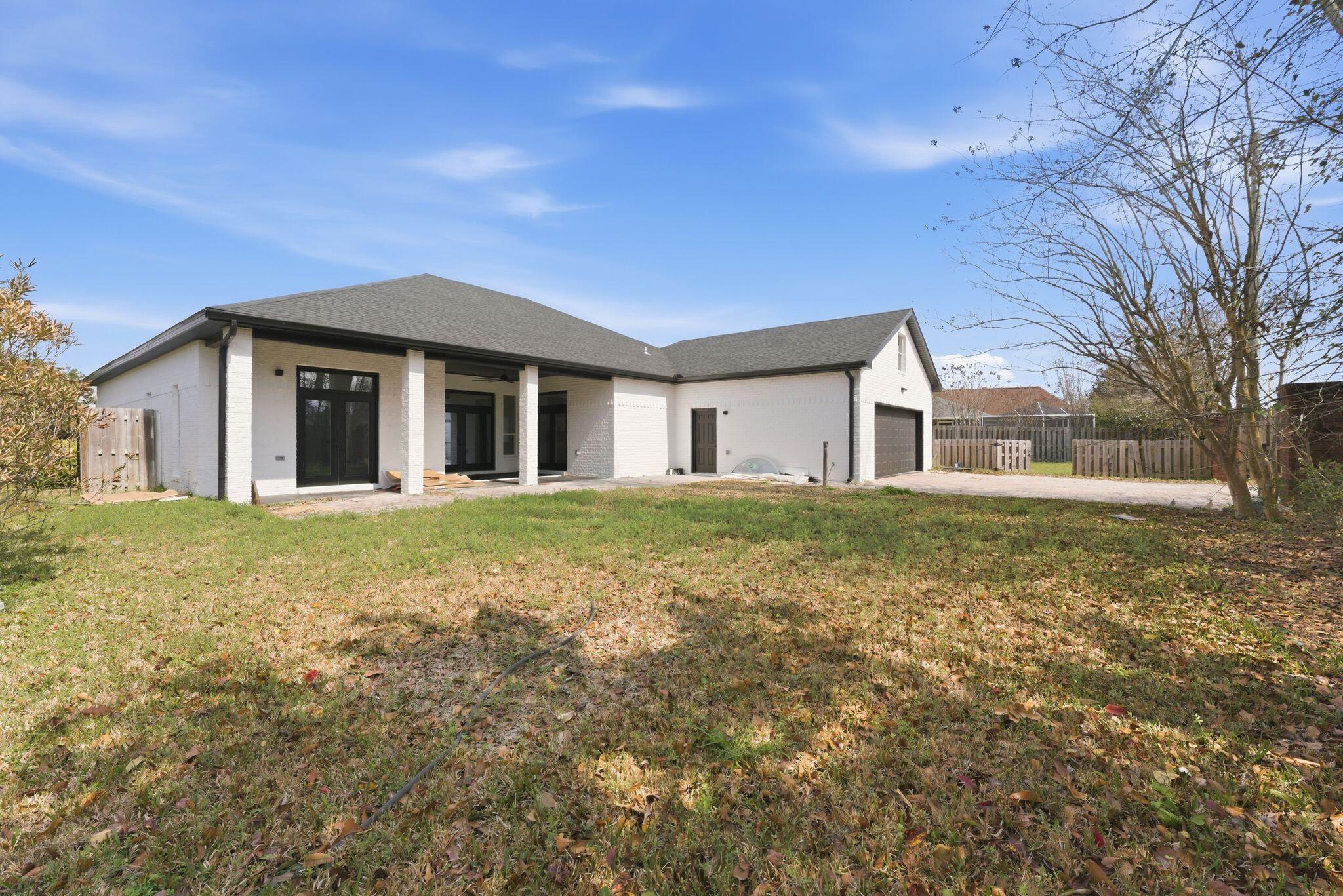 Image 3: Rear Yard