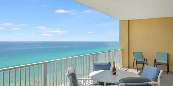 Image 3: 17643-front-beach-rd 1202- awp media - 0