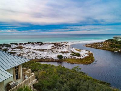 244 W Bermuda Drive