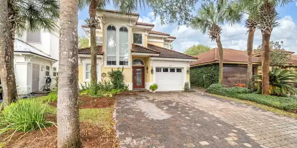 234 Calusa Boulevard