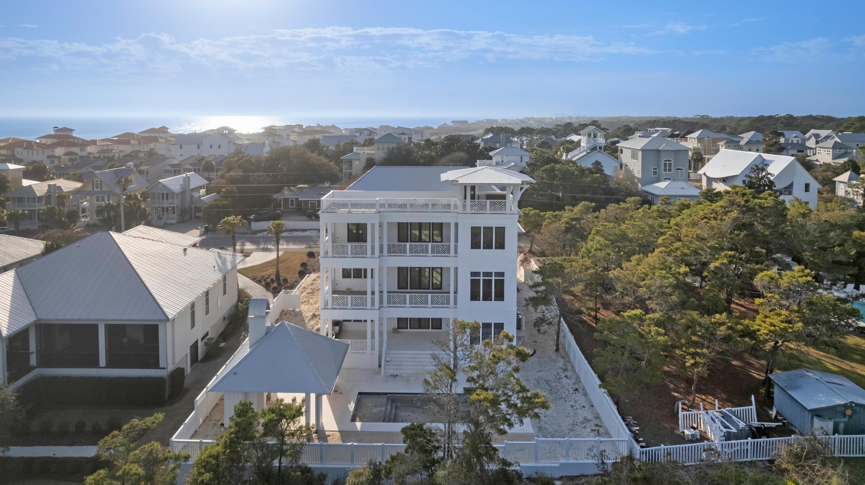 Image 4: Rear Elevation