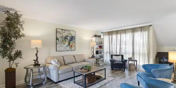 Image 2: Open Living Space