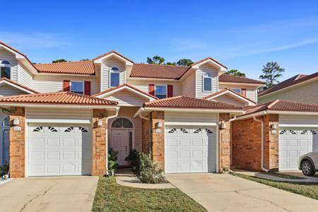 524 Valparaiso Parkway