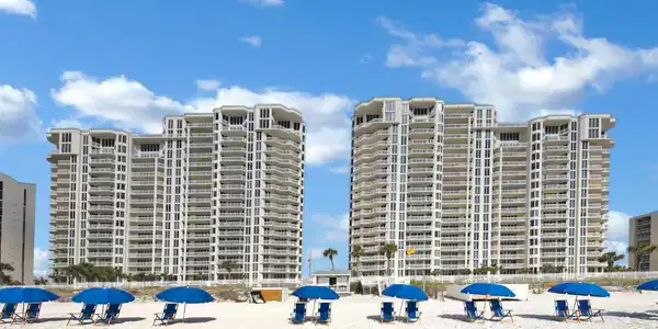 Image 2: Silver Beach Towers
