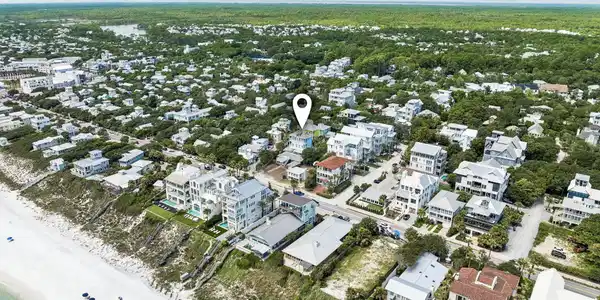 Image 4: 107CypressHillRd-3