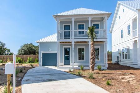 2700 Lagoon Manor Drive